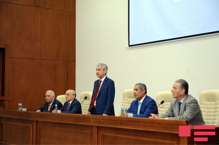 Hərc-mərcliyə son qoyulub    -Əli Əhmədov (FOTOLAR)