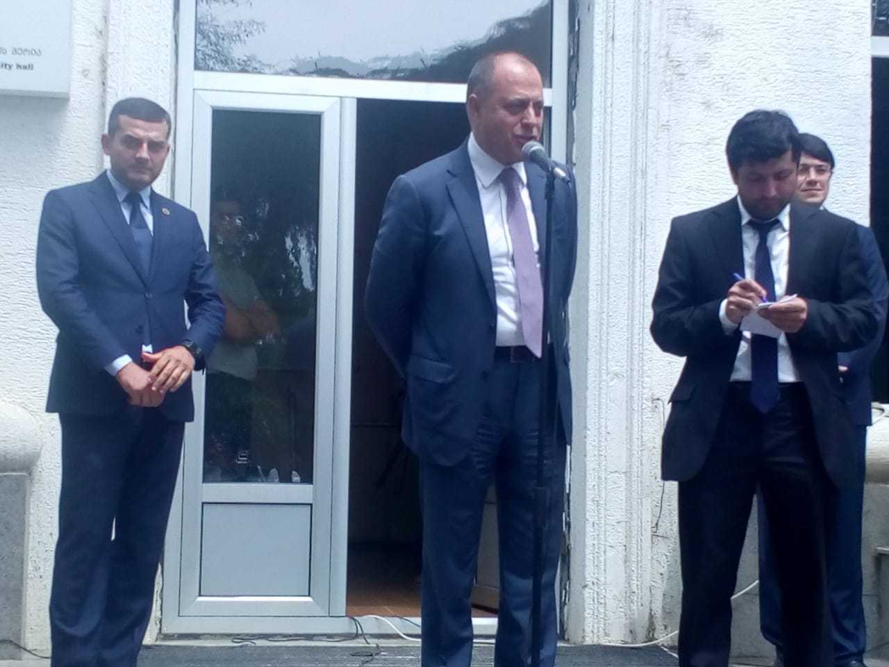 Heydər Əliyev Fondundan Qardabani rayonuna   HƏDİYYƏ - FOTOLAR