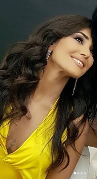 Pərvin sinəsinə döymə etdirdi -  Fotolar