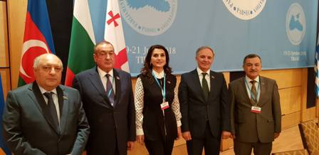 Əflatun Amaşov Albaniyada -  FOTO