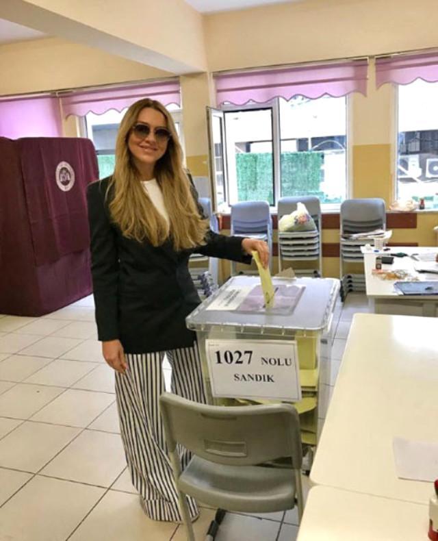 Türkiyədə məşhurlar  BELƏ SƏS VERDİLƏR - FOTOLAR