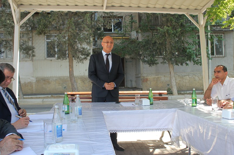 Arif Qasımov tapşırıqlar verdi - FOTO