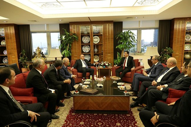 İlk səfərini Türkiyəyə etdi -  Nazir Aydın Əliyevi nümunə göstərdi (FOTOLAR)