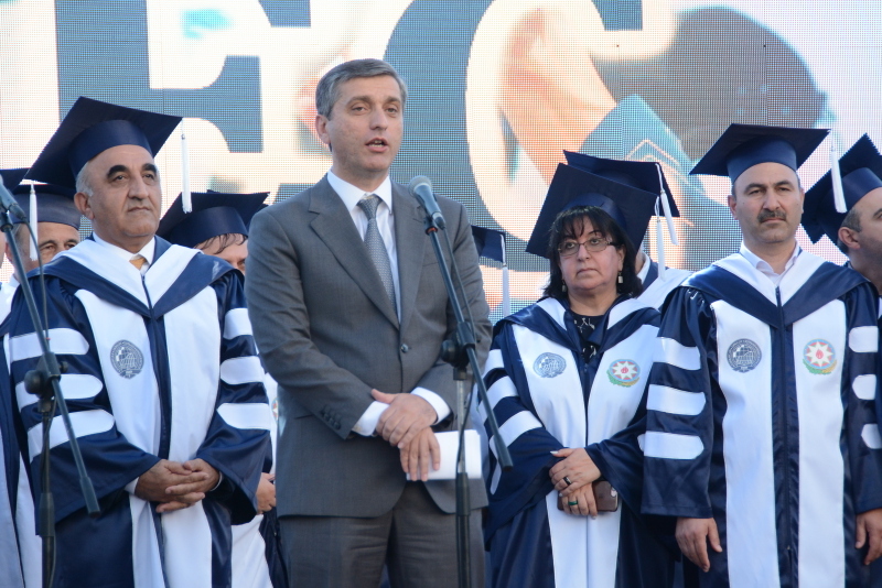 UNEC-in Məzun Günü keçirildi   - FOTOLAR