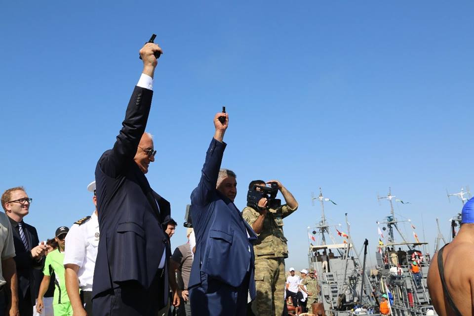 Üzgüçülük estafeti keçirildi  - FOTOLAR