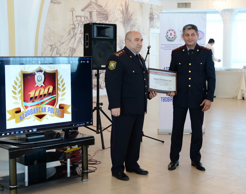 Yol polisləri mükafatlandırıldı    - FOTOLAR