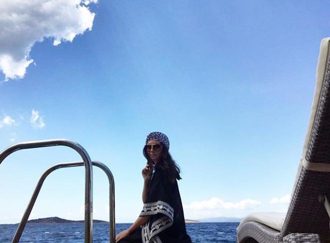 Mərhum nazirin oğlu ilə Safurə Türkiyədə istirahətdə â€“  FOTOLAR