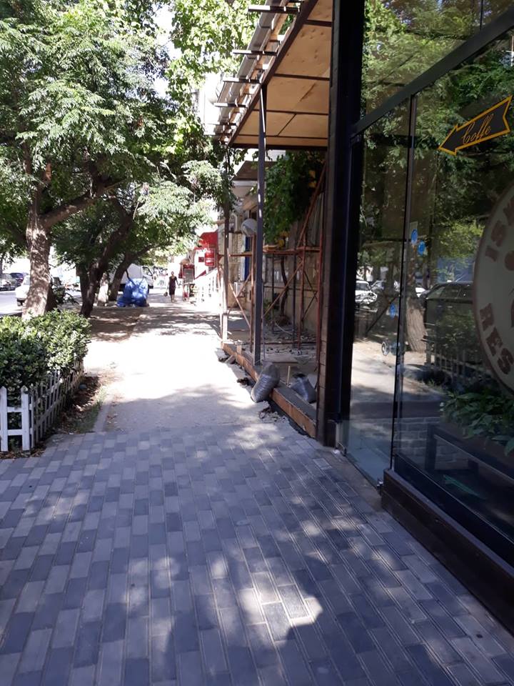 Yasamal İcra Hakimiyyəti piyada yolunu    SATDI (FOTOLAR)