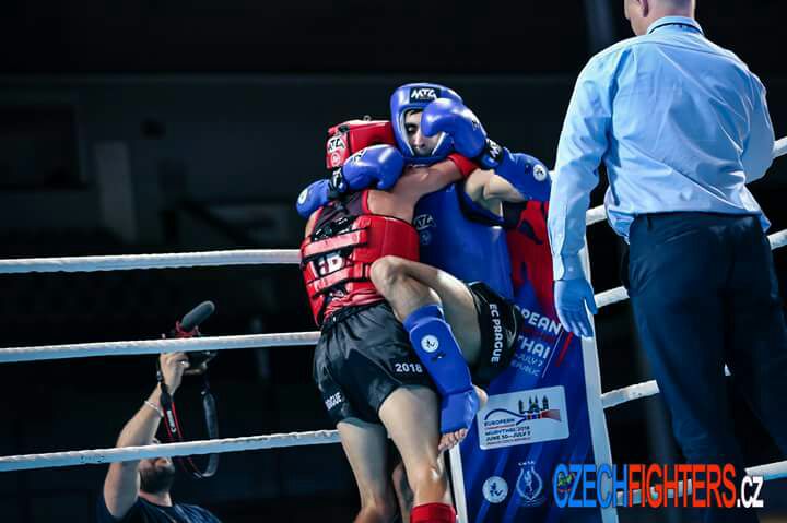 Azərbaycanlı dünya çempionunun çiyni çıxdı   - FOTO (VİDEO)