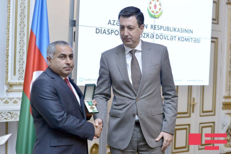 Qapımız bütün azərbaycanlılara açıqdır - Fuad Muradov (FOTOLAR)