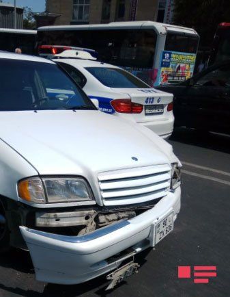 Bakıda yol polisi    QƏZAYA DÜŞDÜ - FOTO