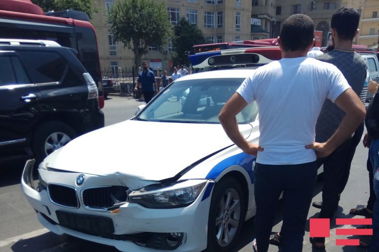 Bakıda yol polisi    QƏZAYA DÜŞDÜ - FOTO