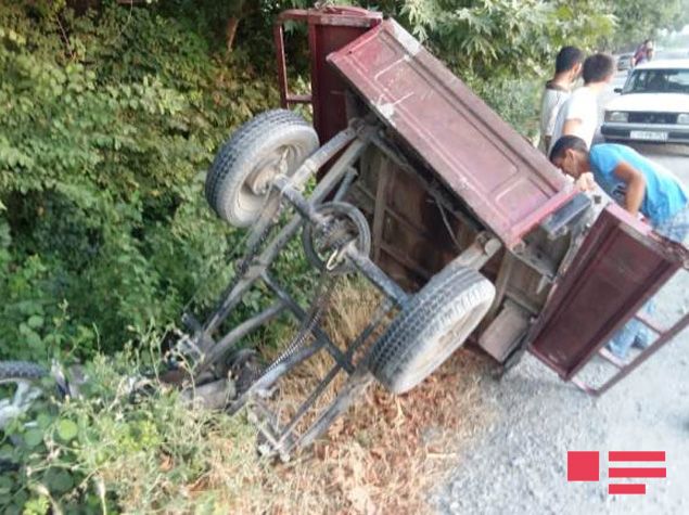 Göyçayda niva motosikleti vurdu -  FOTOLAR