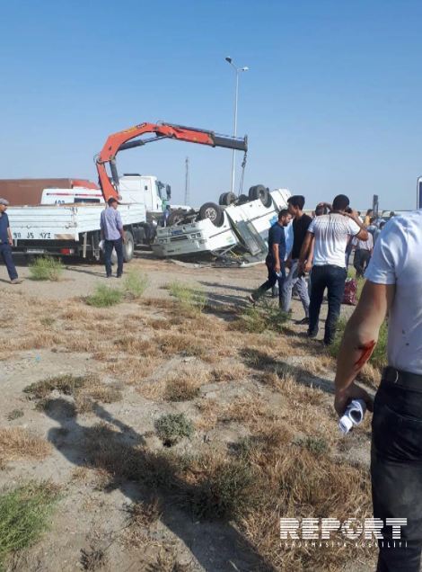 Bakıda sərnişinlə dolu avtobus Kamaza ÇIRPILDI    - ÖLƏN VƏ YARALANANLAR VAR (FOTOLAR-YENİLƏNİB-3)