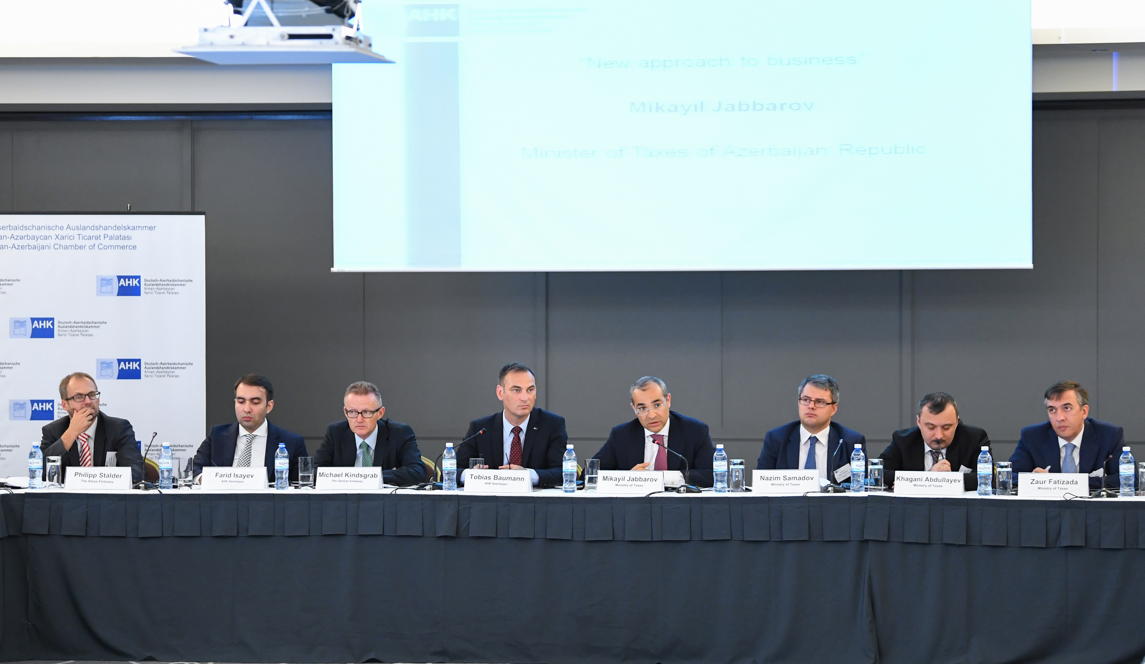 Mikayıl Cabbarov sahibkarlarla görüşdü  - FOTOLAR