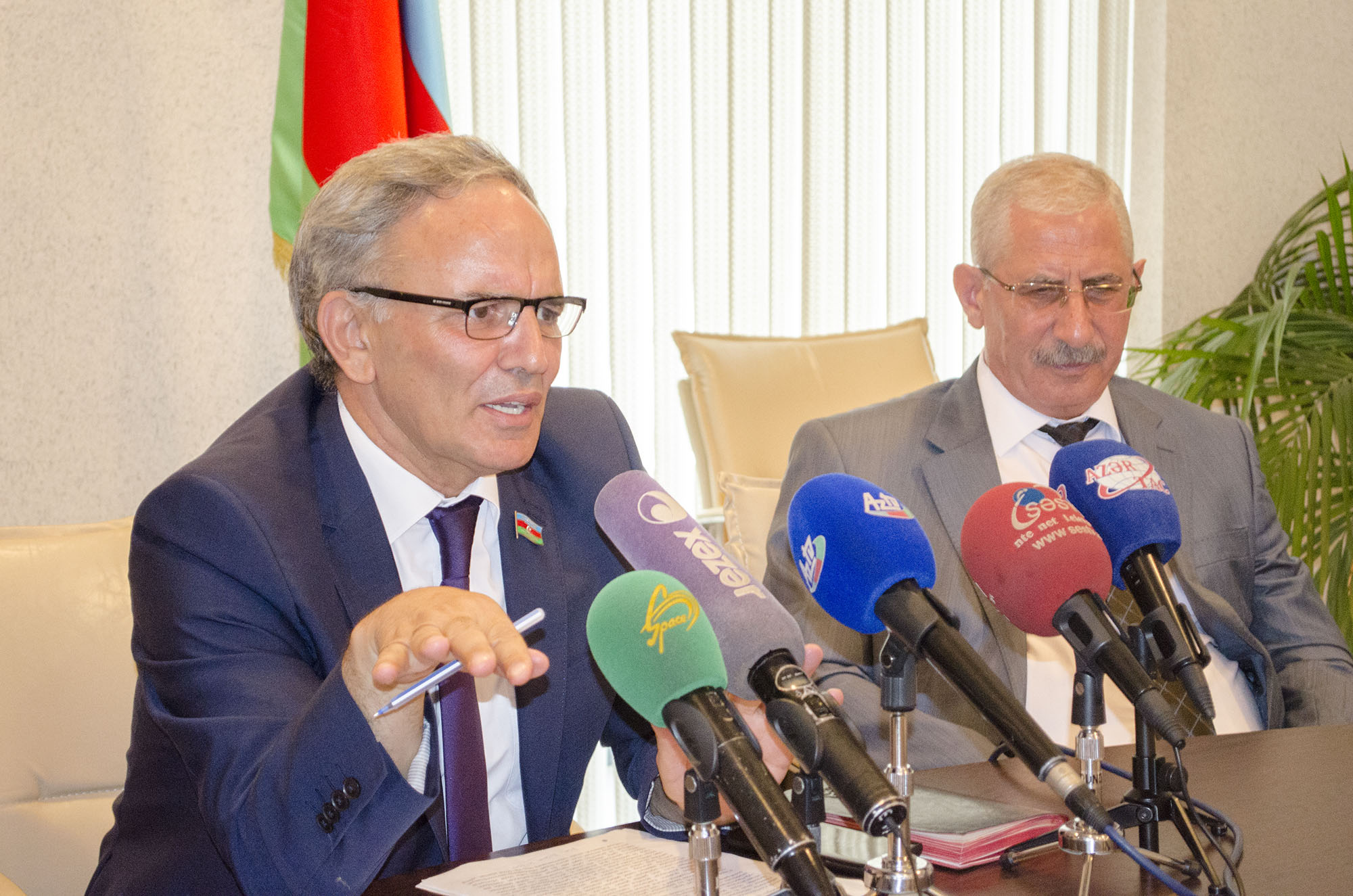 Mətbuat Şurasında Gəncə müzakirəsi - FOTOLAR