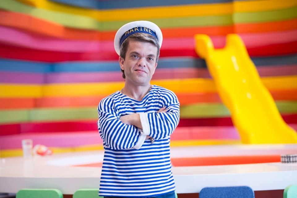 Məşhur əcnəbi aktyorların azərbaycanlı oxşarı:  Restoranda hesabı istəyəndə pul almırdılar, çünkiâ€¦ - FOTO