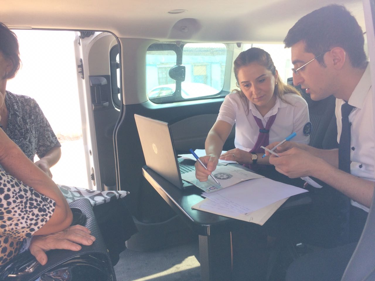 Xidməti vətəndaş ünvanına aparan kampaniya bu dəfə Yevlaxda  - FOTOLAR