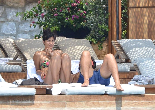 Tubanın sevgilisi ilə səmimi görüntüləri -  FOTOLAR