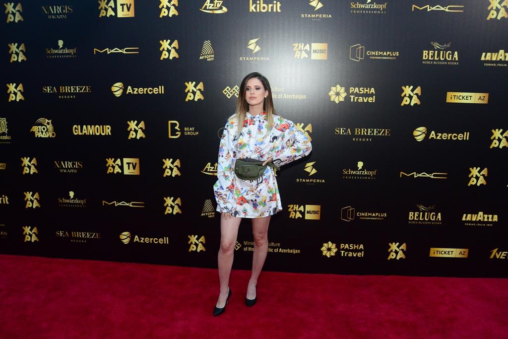 Ulduzlar Jara-2018in qırmızı xalısında parladılar - FOTOLAR