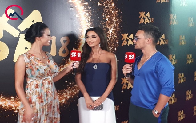 Zara Mqoyan Bakıda qırmızı xalçaya çıxdı -  FOTOLAR