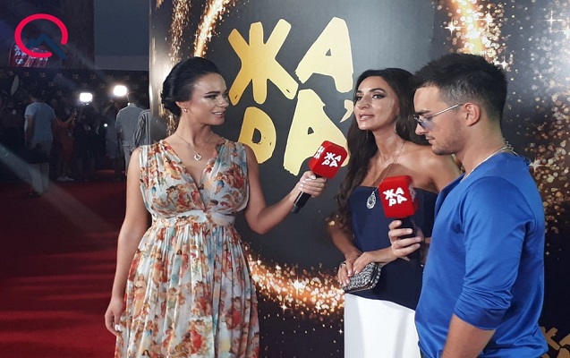 Zara Mqoyan Bakıda qırmızı xalçaya çıxdı -  FOTOLAR