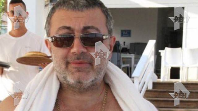 Qızları erməni avtoriteti doğrayaraq öldürdü -  FOTO