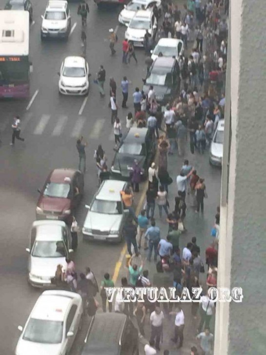 Bakıda Caspian Plaza yanır -  (FOTO+VİDEO)