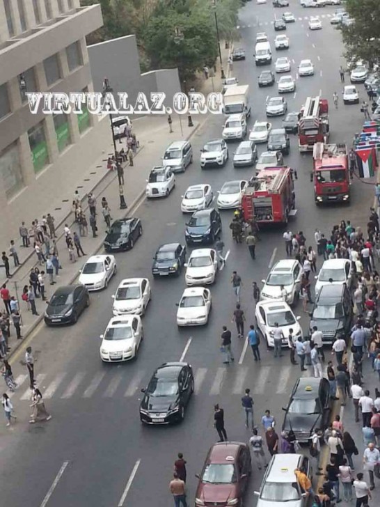 Bakıda Caspian Plaza yanır -  (FOTO+VİDEO)