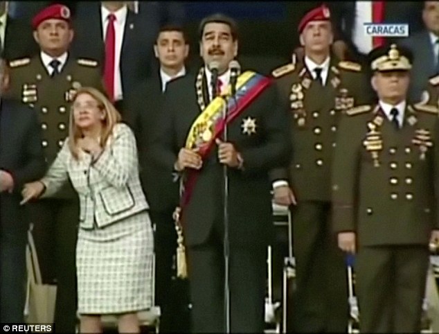 Bu ölkənin prezidentinə qarşı sui-qəsd -  VİDEO + FOTO