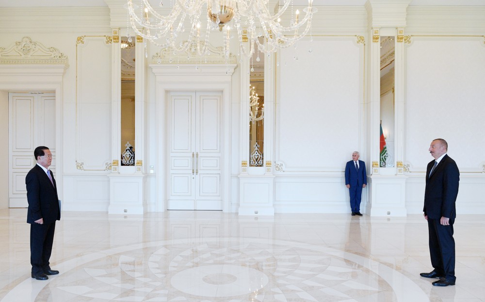 Prezident yeni səfirləri qəbul etdi -  FOTOLAR - YENİLƏNİB