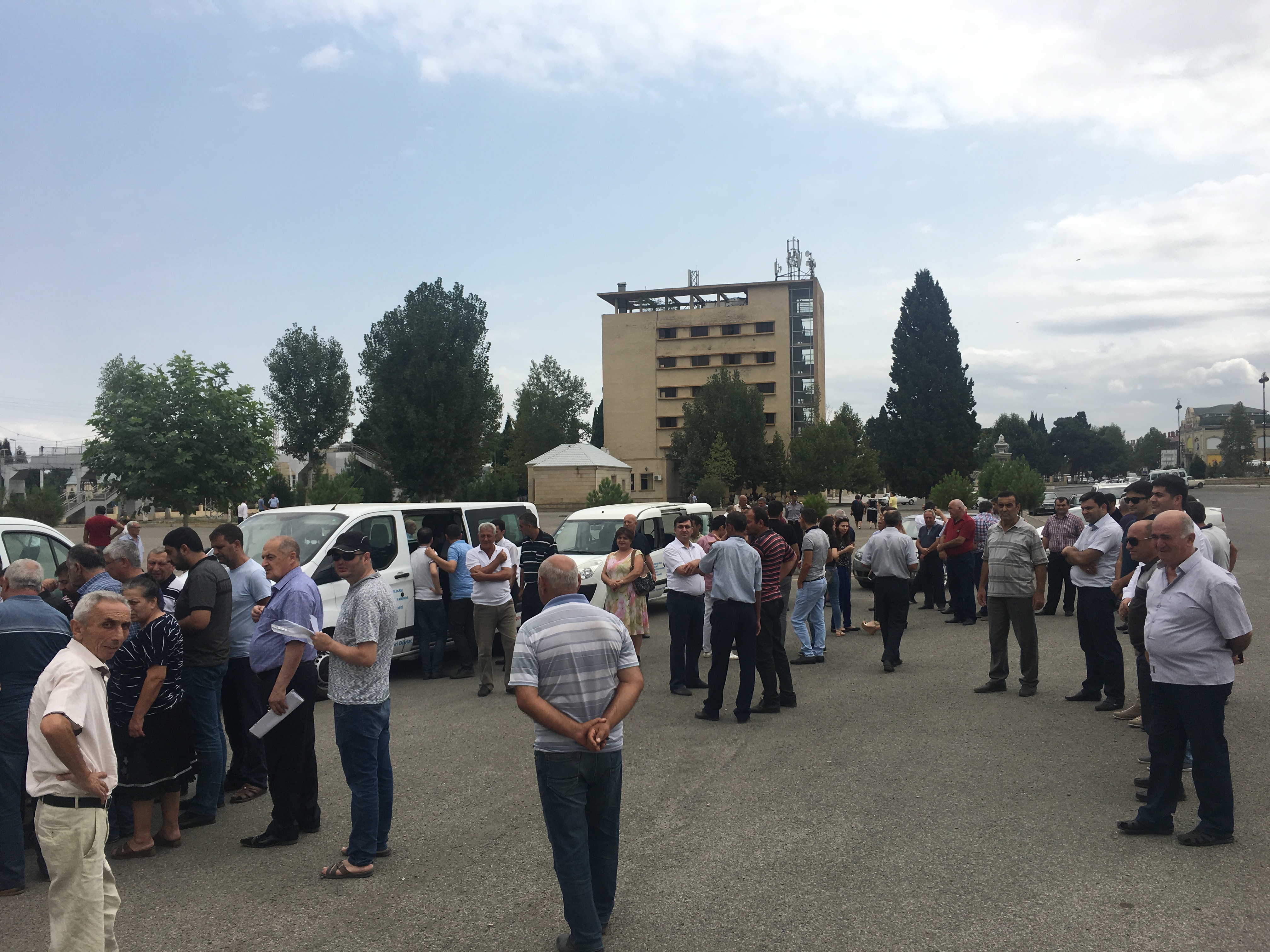 Kütləvi çıxarış kampaniyası bu dəfə Gəncədə  - FOTOLAR