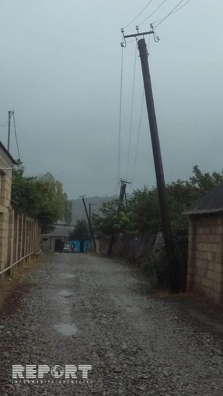 Qubada elektrik dirəyində yanğın olub,   bir neçə kənd işıqsız qalıb - FOTO