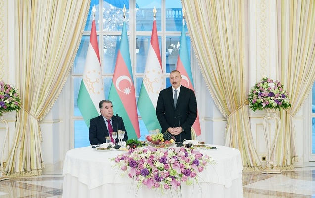 Emoməli Rəhmonun şərəfinə rəsmi ziyafət verildi - FOTO