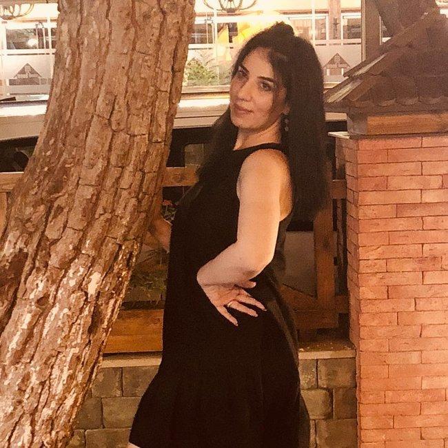 Bu da Yaşar Nurinin qızı Ülkər -  FOTO