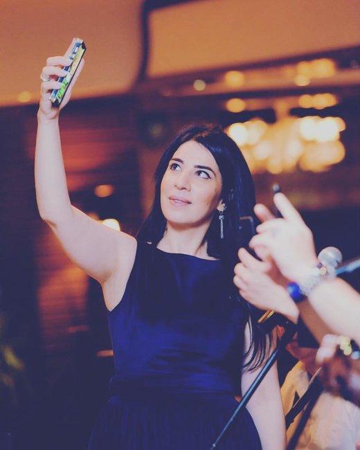 Bu da Yaşar Nurinin qızı Ülkər -  FOTO