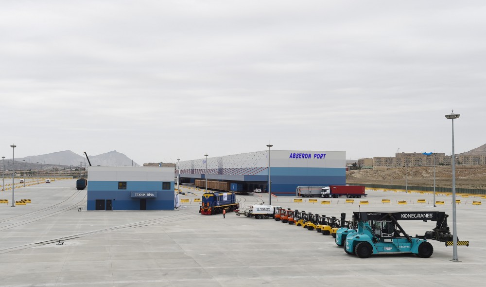 İlham Əliyev Logistika Mərkəzinin açılışında   - YENİLƏNİB - FOTOLAR