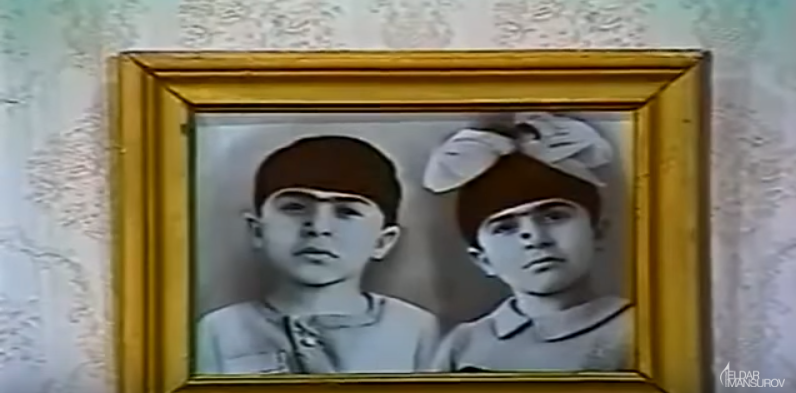 Məşhur televiziya tamaşası ilə bağlı sirrin üstü illər sonra açıldı -  FOTO