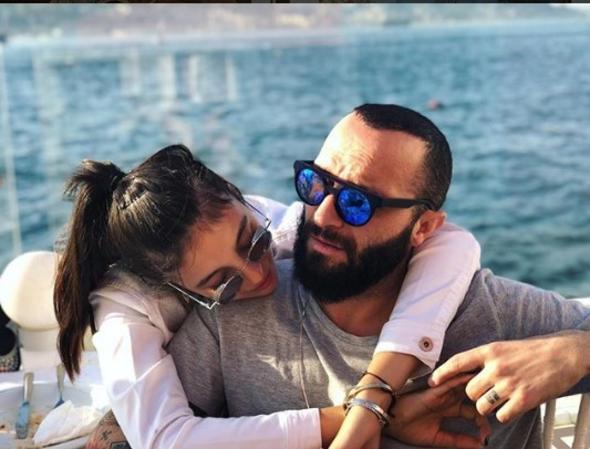 Xanımına 1,5 milyona maşın aldı -  FOTO