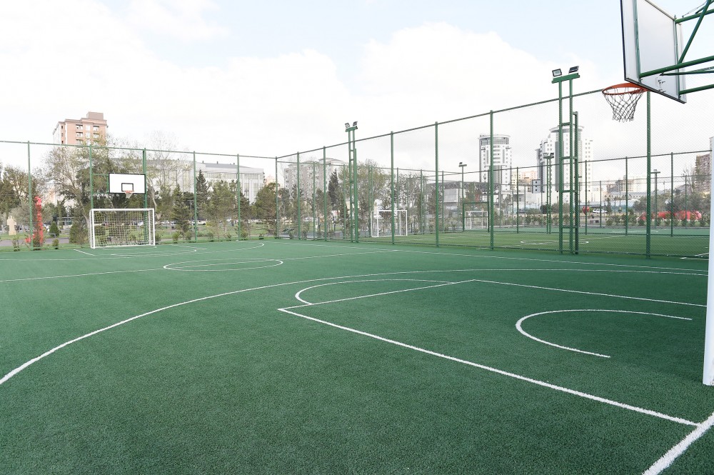 İlham Əliyev və xanımı park kompleksində    - FOTOLAR (YENİLƏNİB)