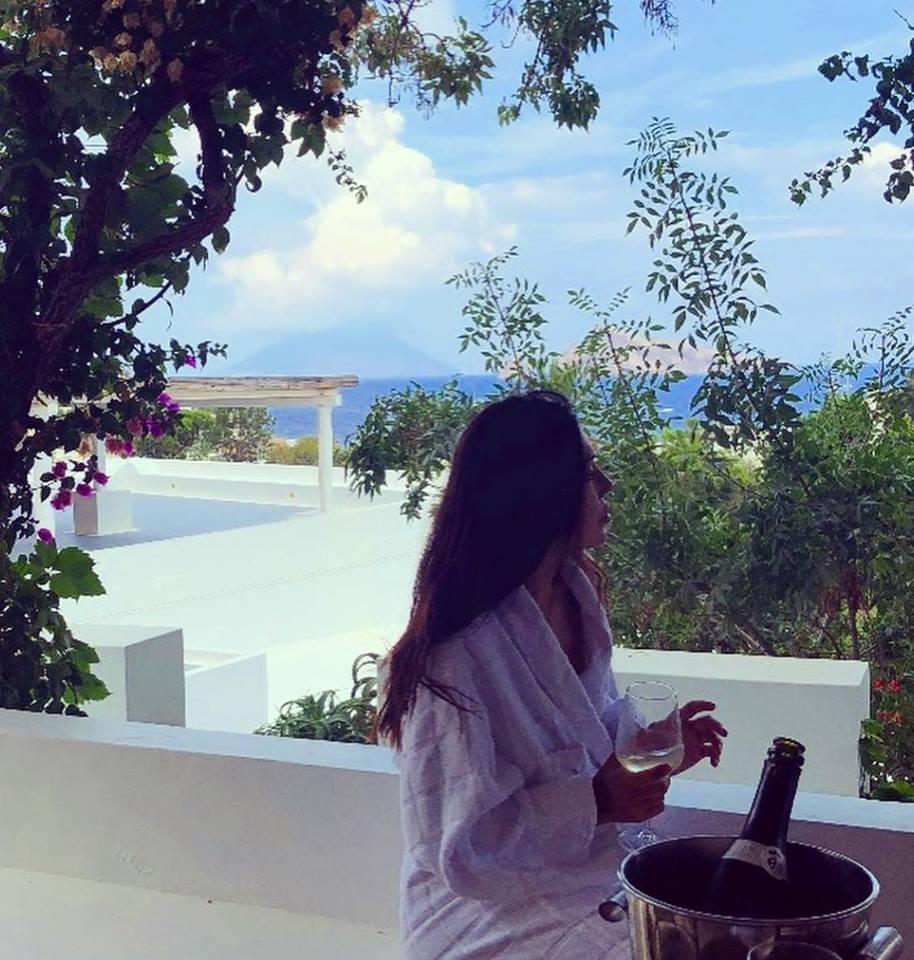 Azərbaycanlı model ad gününü belə keçirir -  FOTOLAR