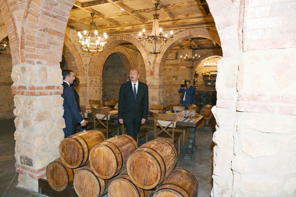 Şərabçılıq kompleksi istifadəyə verildi: Prezident açılışda - FOTOLAR