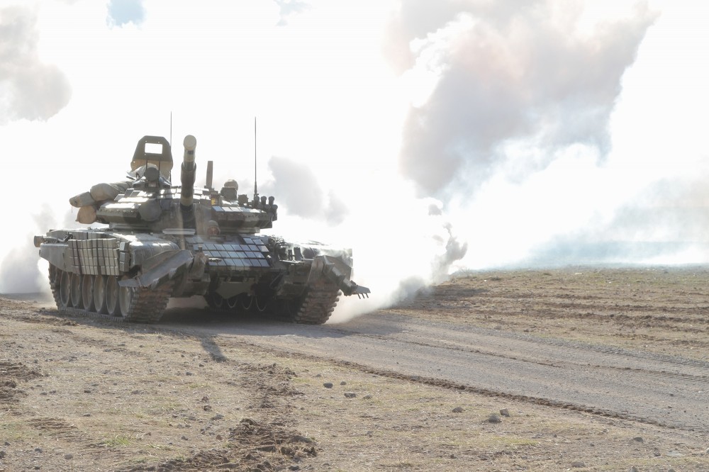 Həyəcan siqnalı verildi: SU-25- lər havaya qaldırıldı - FOTOLAR