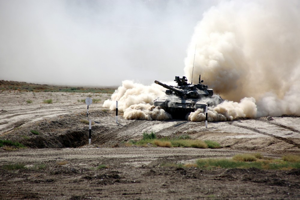 Həyəcan siqnalı verildi: SU-25- lər havaya qaldırıldı - FOTOLAR