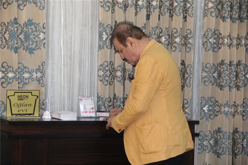 Yaşarın gəlinsiz toyu -  FOTOLAR