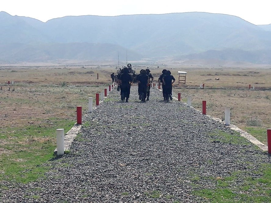 Tank bölmələri intensiv döyüş hazırlığına başladı - FOTO
