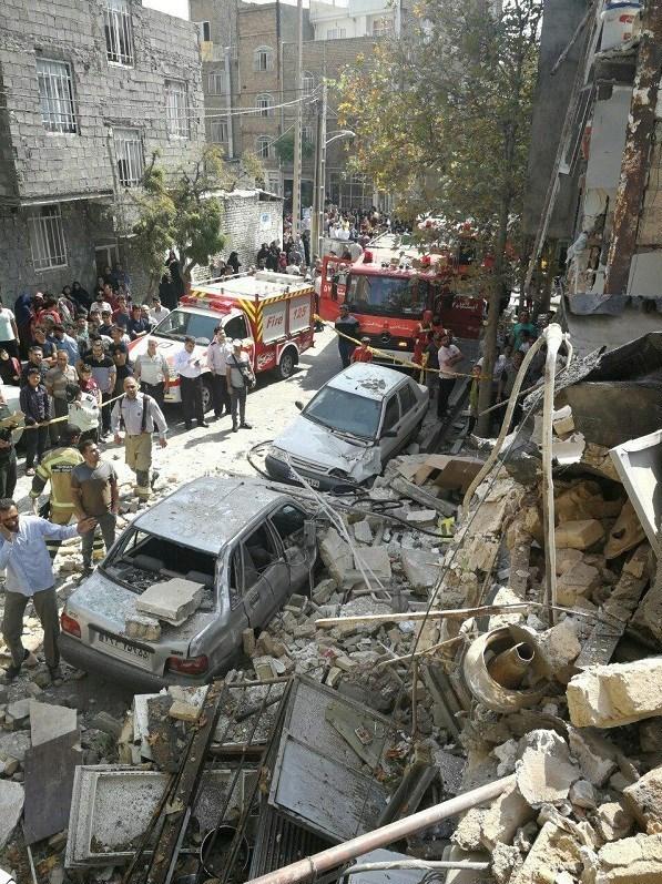 Paytaxtdakı yaşayış evində dəhşətli partlayış -  Ölən və yaralananlar var - FOTO