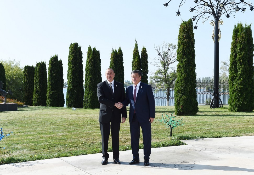 Dövlət başçısı Sammitdə  - FOTOLAR (YENİLƏNİB)