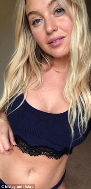 Yarıçılpaq fotolarını paylaşdı,   tənqidə fikir vermirəm yazdı - FOTO