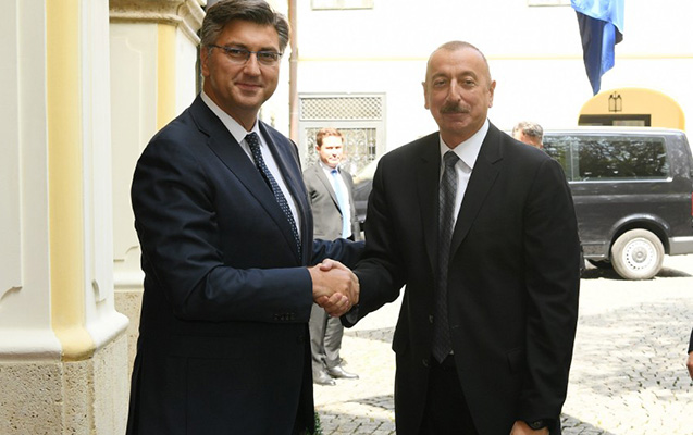 Prezident baş nazirlə naharda -  FOTOLAR